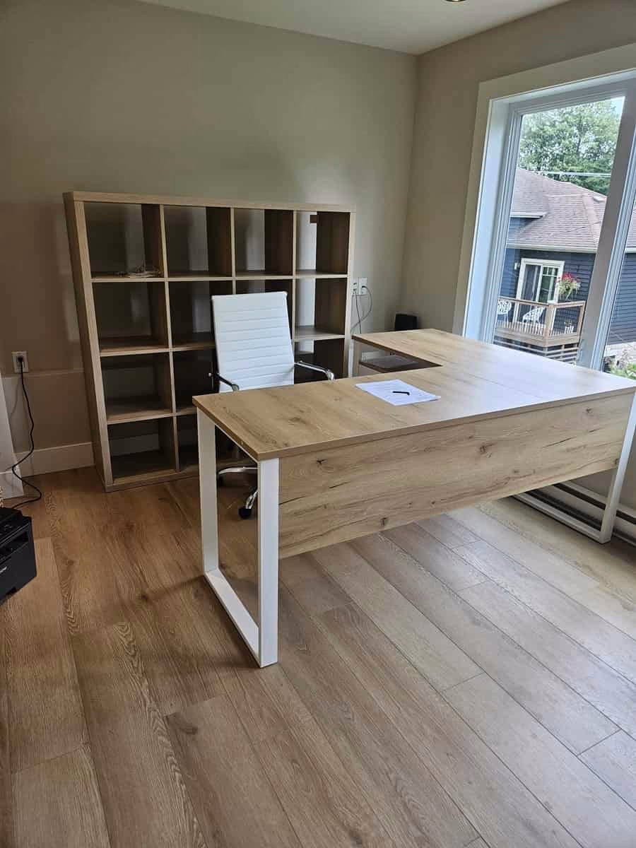 Meuble de bureau par Assemblage Fiable